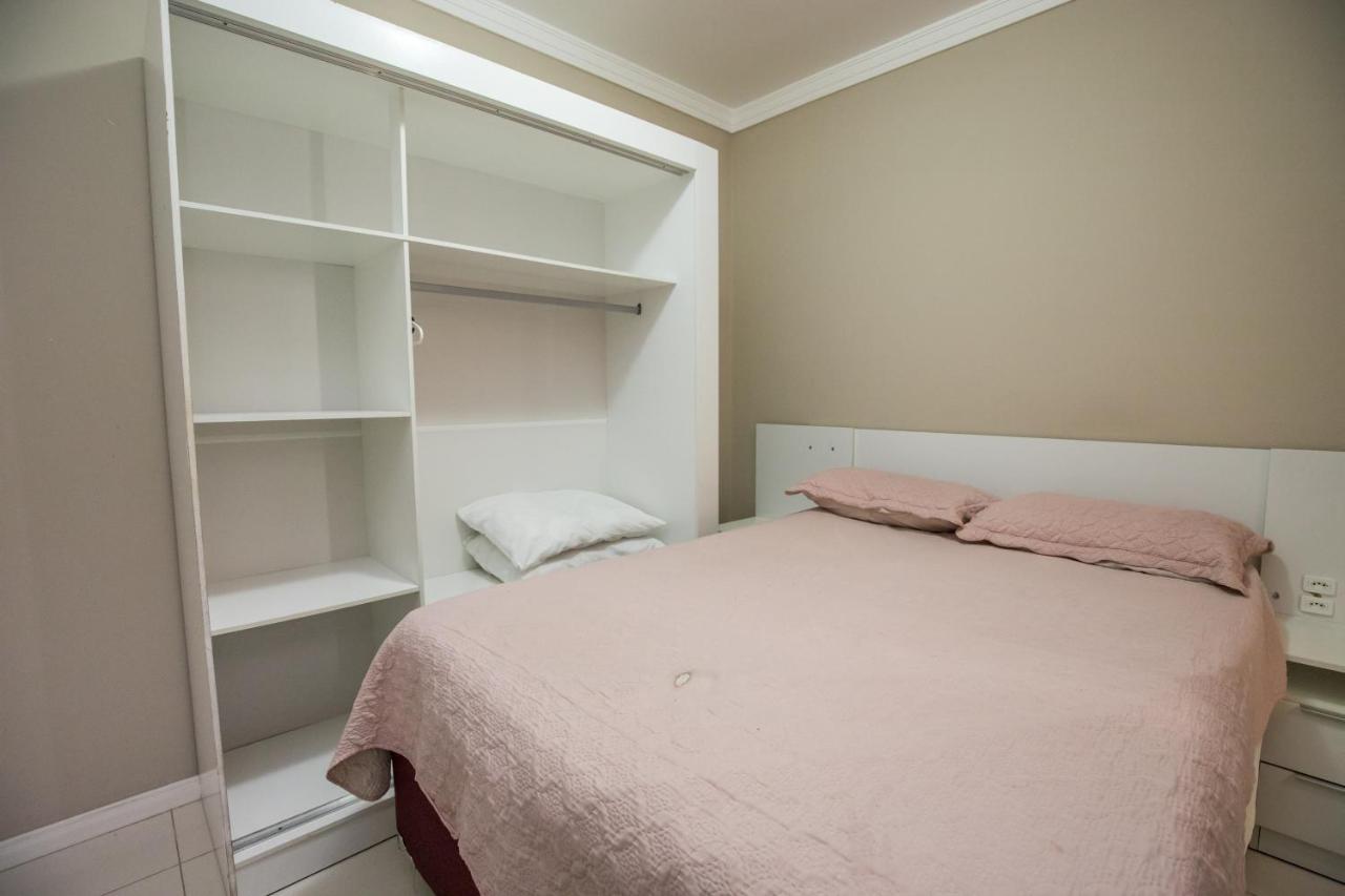 Apartamento Av. Brasil Frente Sh. Atlantico Balneario Camboriu Bagian luar foto